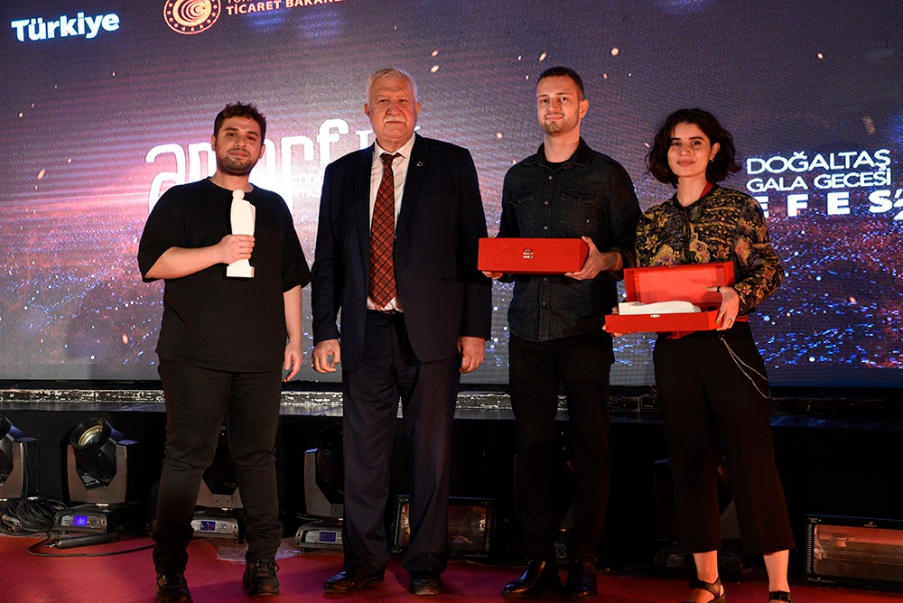 Öğrencilerimizin Başarısı